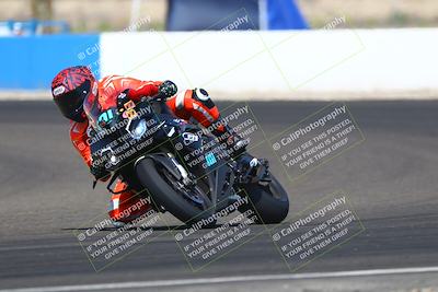 media/Sep-20-2025-TrackDaz (Sat) [[27f0cde673]]/A Group/12pm (Turn 1)/